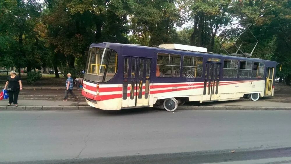 Ивановский трамвай парк степанова. Трамвай призрак. Сон трамвай видеть. Сонник трамвай. Сонник трамвай.