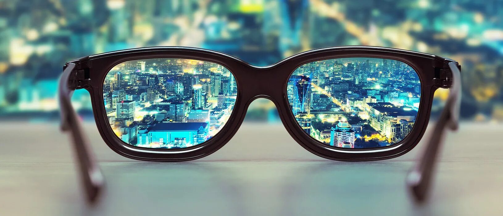 Обложка для через очки. Мир через очки. Кот в очках. Очки антифары на черном фоне. Content uploads 2015