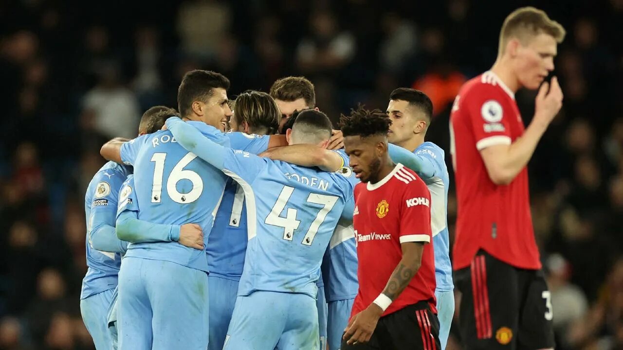 Манчестер юнайтед манчестер сити результат матча. Дерби манчестер юнайтед манчестер сити. Манчестер сити - манчестер юнайтед матч. Ман сити против ман юнайтед. Манчестер юнайтед манчестер сити 14 января.