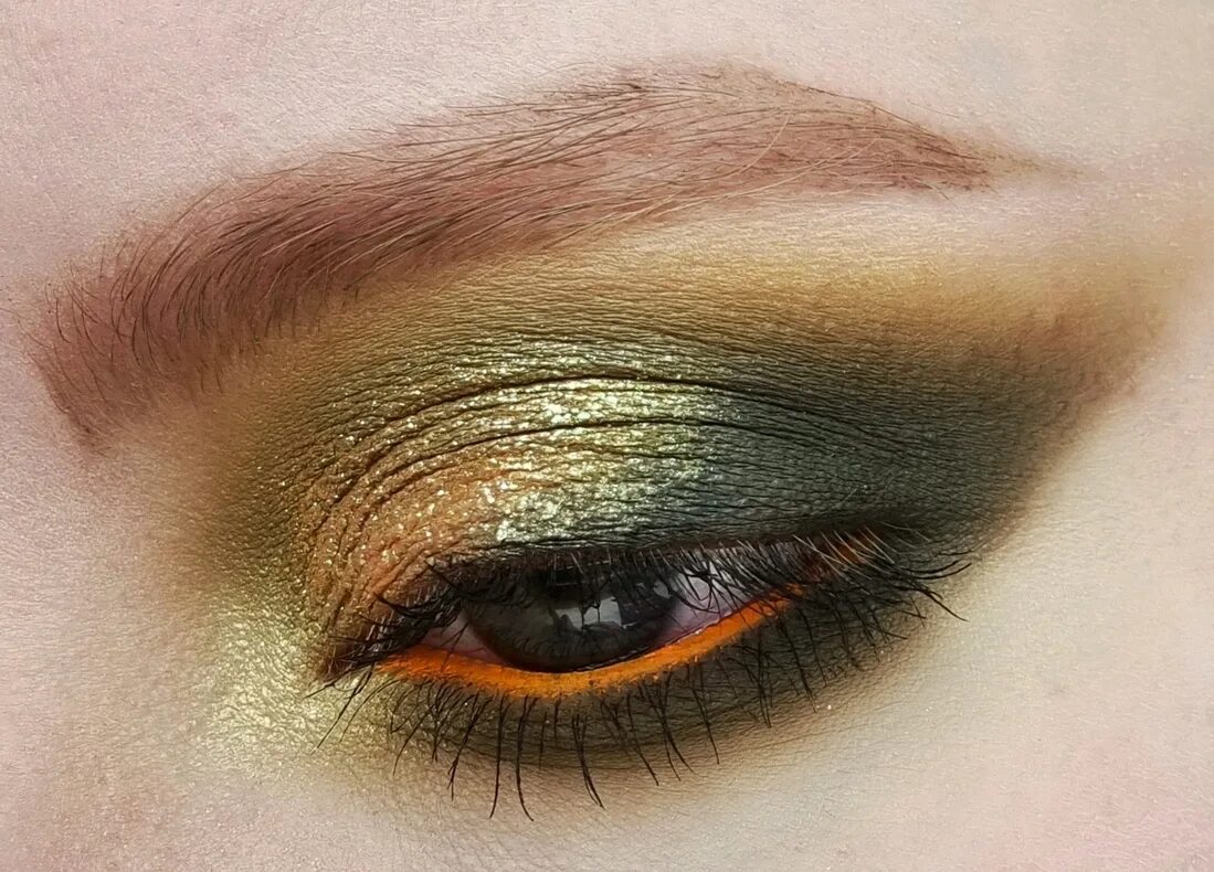 Желтый порошок melflux. Солнечный пигмент. Краситель желтый («солнечный закат» e110). Цилиндры это в мед. Краситель желтый («солнечный закат» e110).