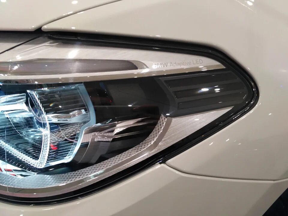 Adaptive led. Bmw adaptive led. bmw 7 f01 adaptive led. led и adaptive led фары bmw x3 g01. bmw led matrix adaptiv.