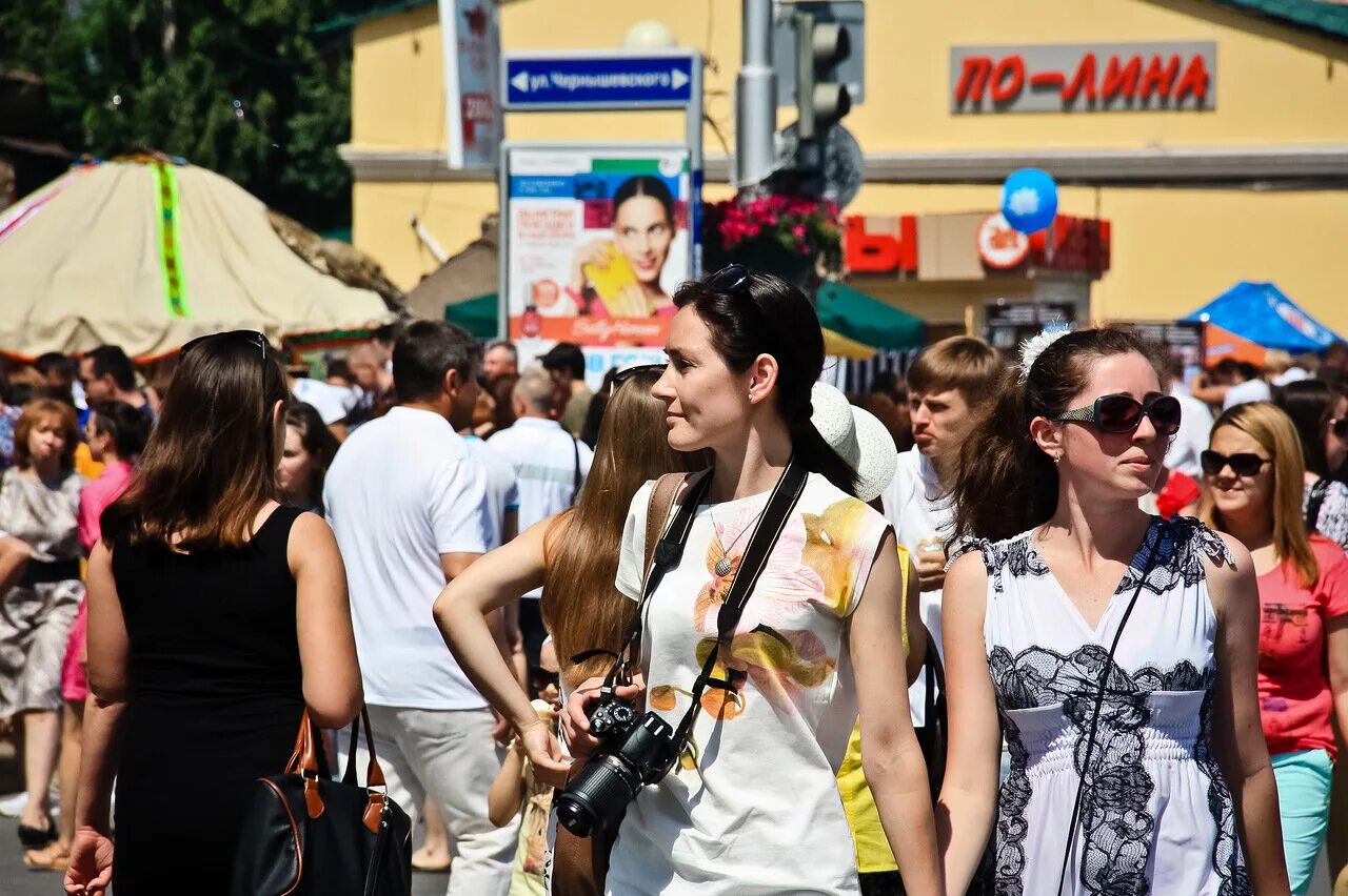 Уфа население. День 1000 велосипедистов. День 1000 велосипедистов уфа. Уфа башкирия люди. Все люди уфы.
