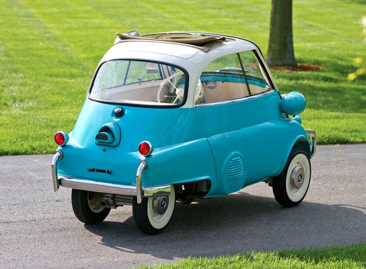 БМВ Изетта 300. Автомобиль BMW Isetta 300. BMW Isetta 300 us-spec. BMW Isetta 700.