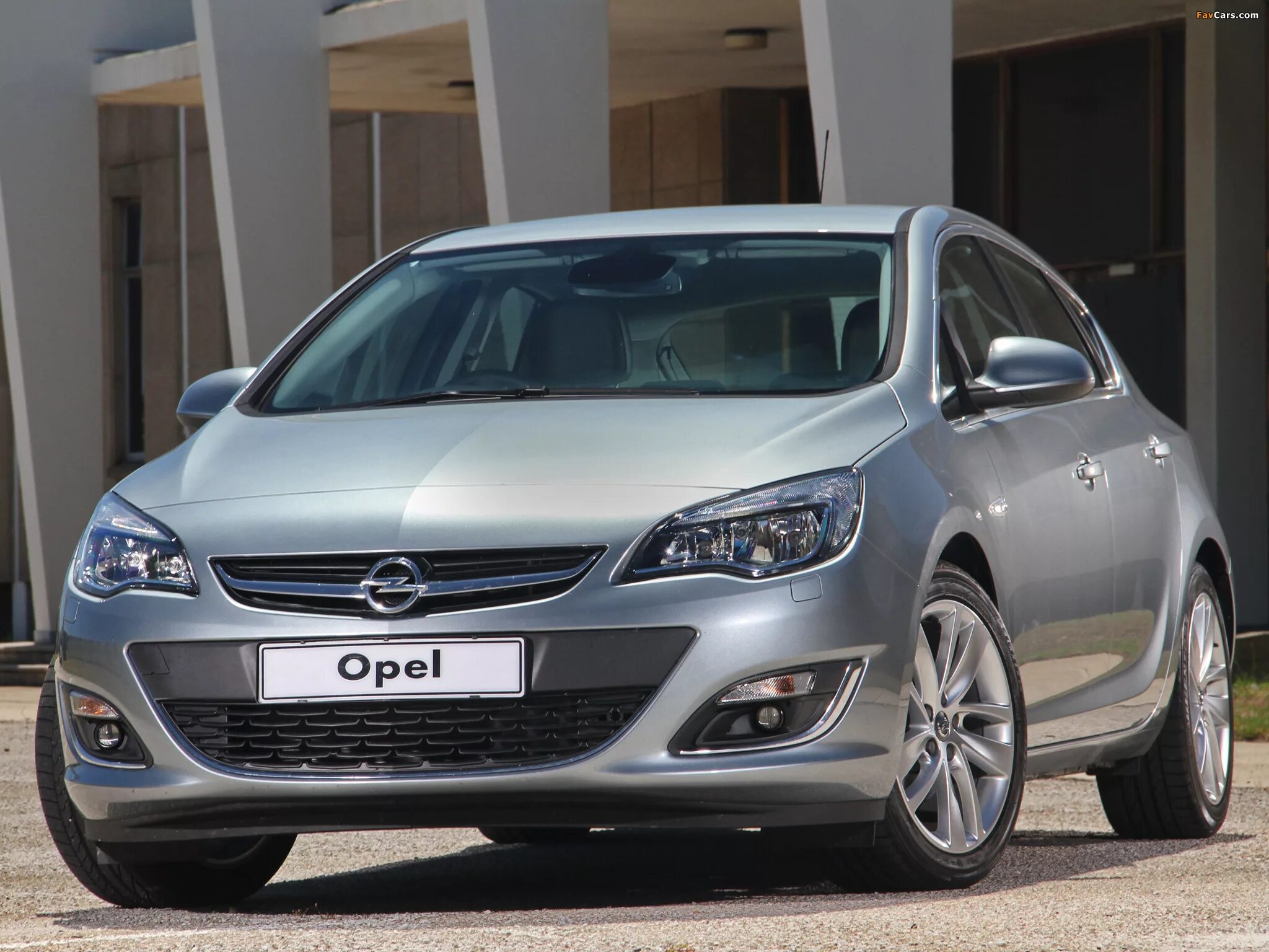 Opel Astra j. Opel Astra j 2013. Opel Astra 2013.