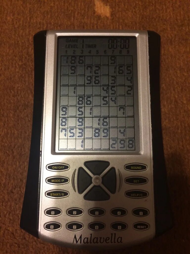 Судоку часы электронные. Электронное судоку. Электронная судоку. Электронное судоку. Судоку игра электронная портативная.