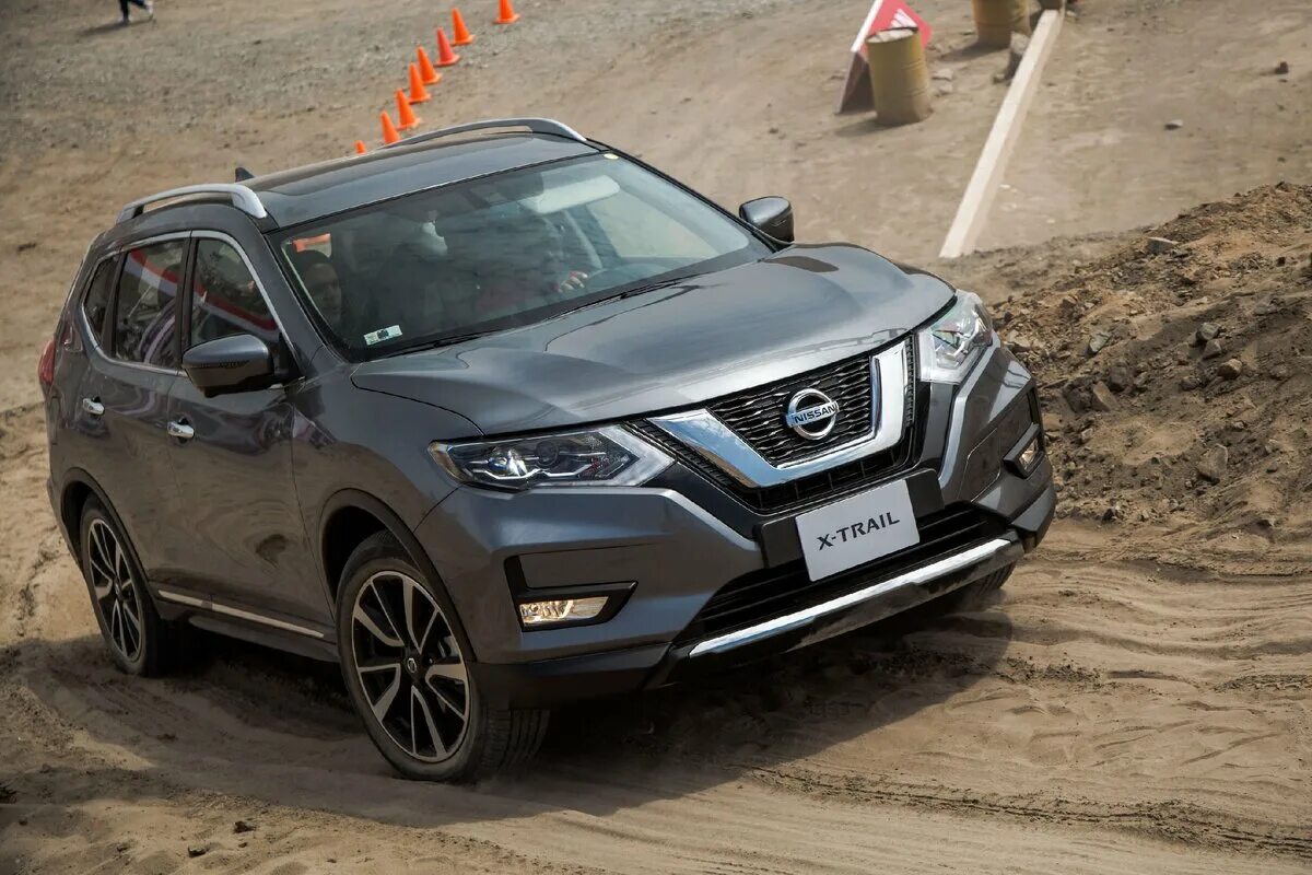 Ниссан х-Трейл т32. Nissan x-Trail 2019. Ниссан х-Трейл т32 Рестайлинг. Nissan x Trail 2021 серый. Х трейл 2019 купить