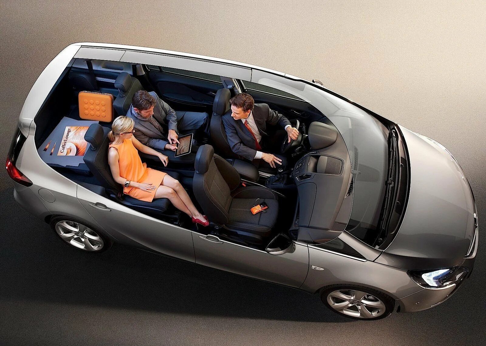 Chevrolet 7 местный. Опель зафира семиместный. Toyota innova 2016. Renault минивэн espace. Honda freed 5 местная.