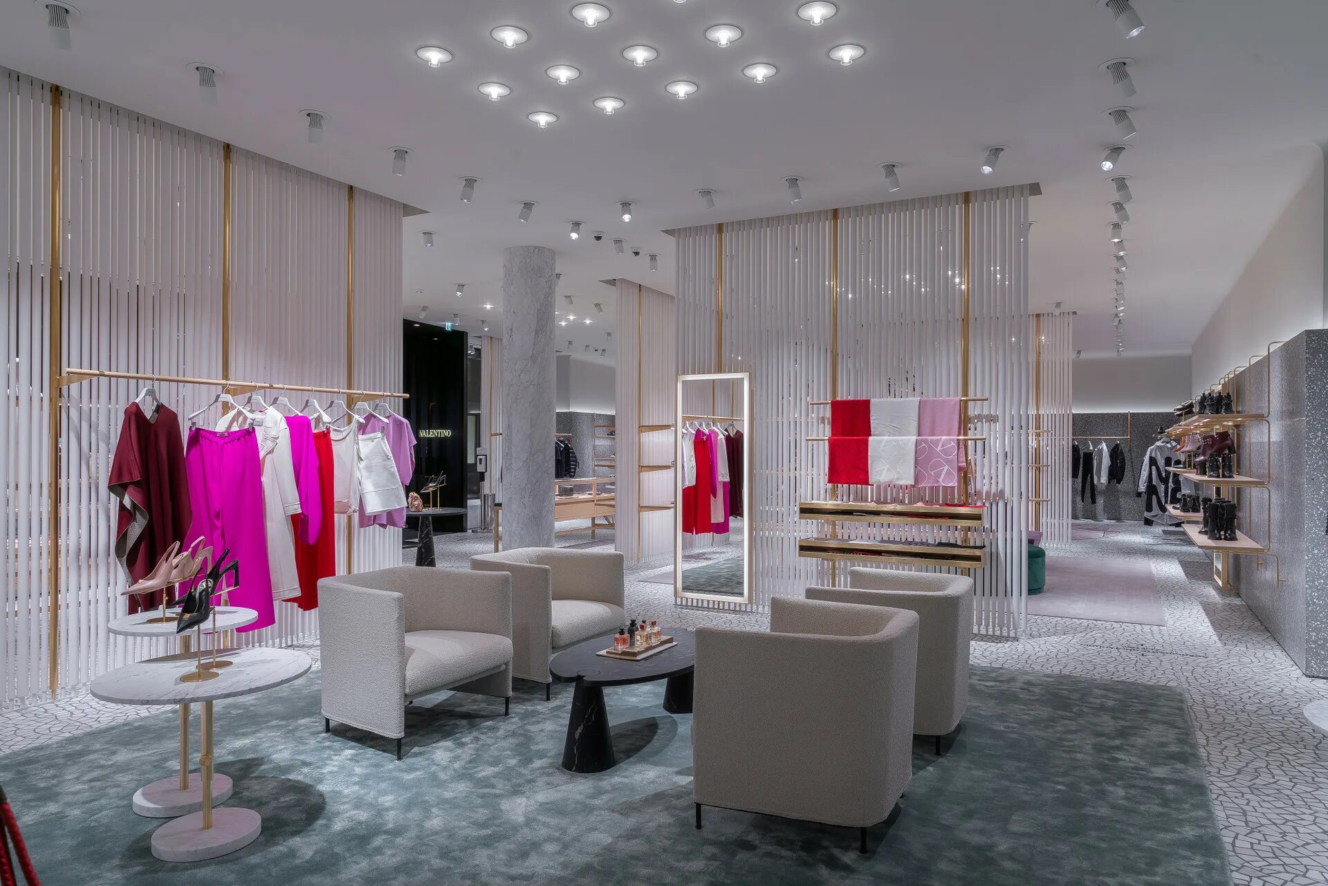 Valentino москва