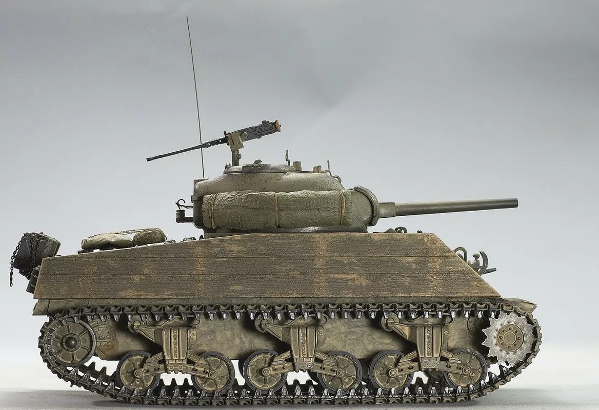 Sherman m4a2 75mm. M4a2 Sherman Dragon 1/35. Sherman Dragon 1/35. Шерман м4 1-35 Дрэгон.