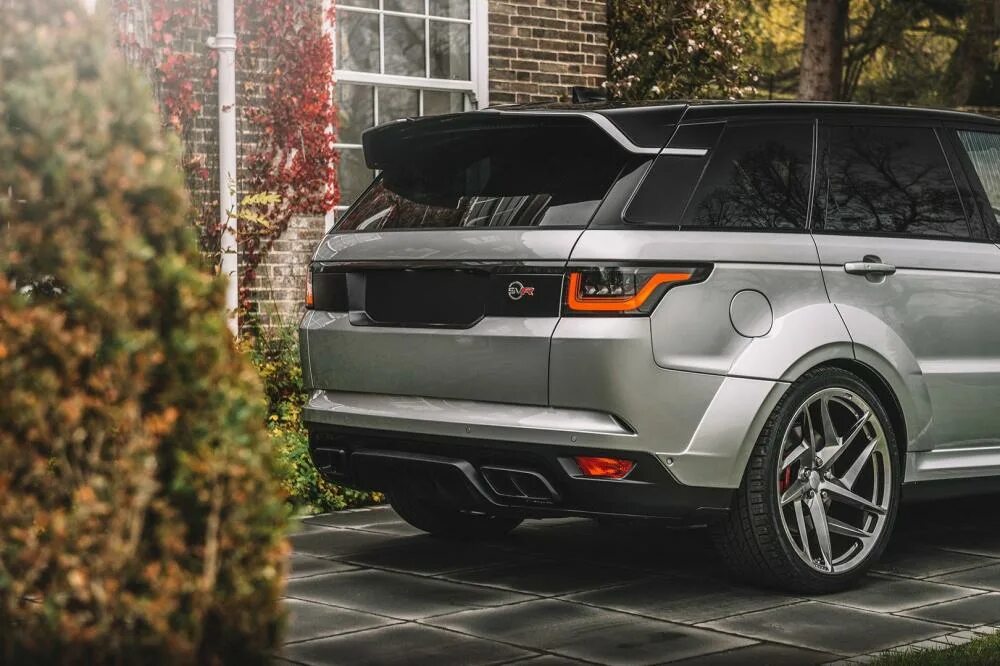 Рендж ровер спорт l494. Range Rover Sport l494. Ленд Ровер SVR 2019. Range Rover Sport SVR 2020. Range Rover Sport l494 2019.