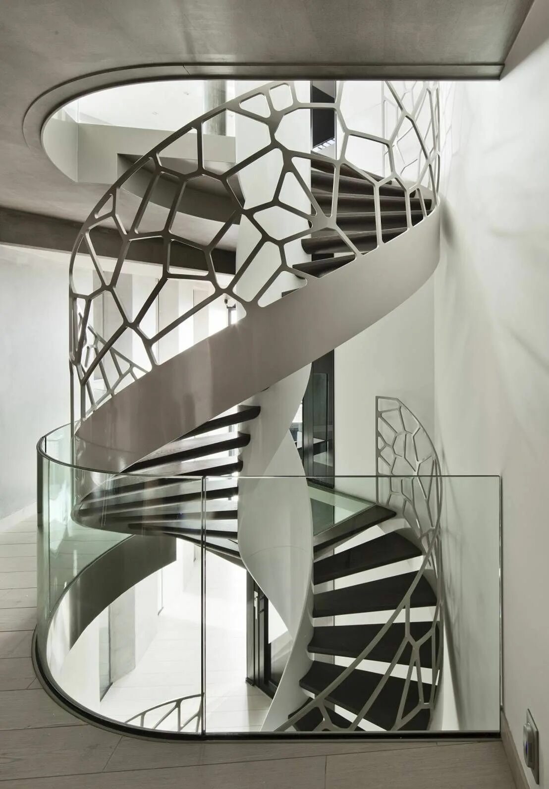 3d panel metall facade. Дизайнерские кухни. Необычные лестницы. Вытяжка arclinea. Биоклиматические перголы беседки.