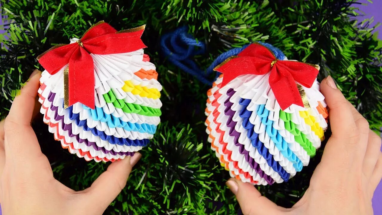 новогоднее модульное оригами из бумаги. новогоднее модульное оригами из бумаги. снегурочка из треугольных модулей. новогодние оригами. модульное оригами елочка.