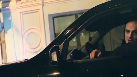 Гуф сижу на полу жду когда выйдет
