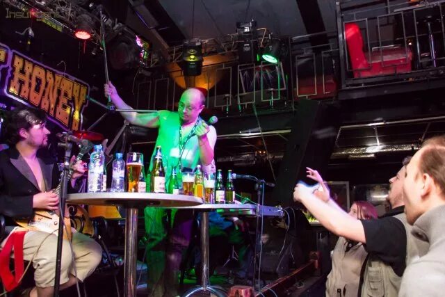 клуб тролль. второй этаж money honey. клуб тролль. рок бар мурманска оркестр тролля. Money honey бар.