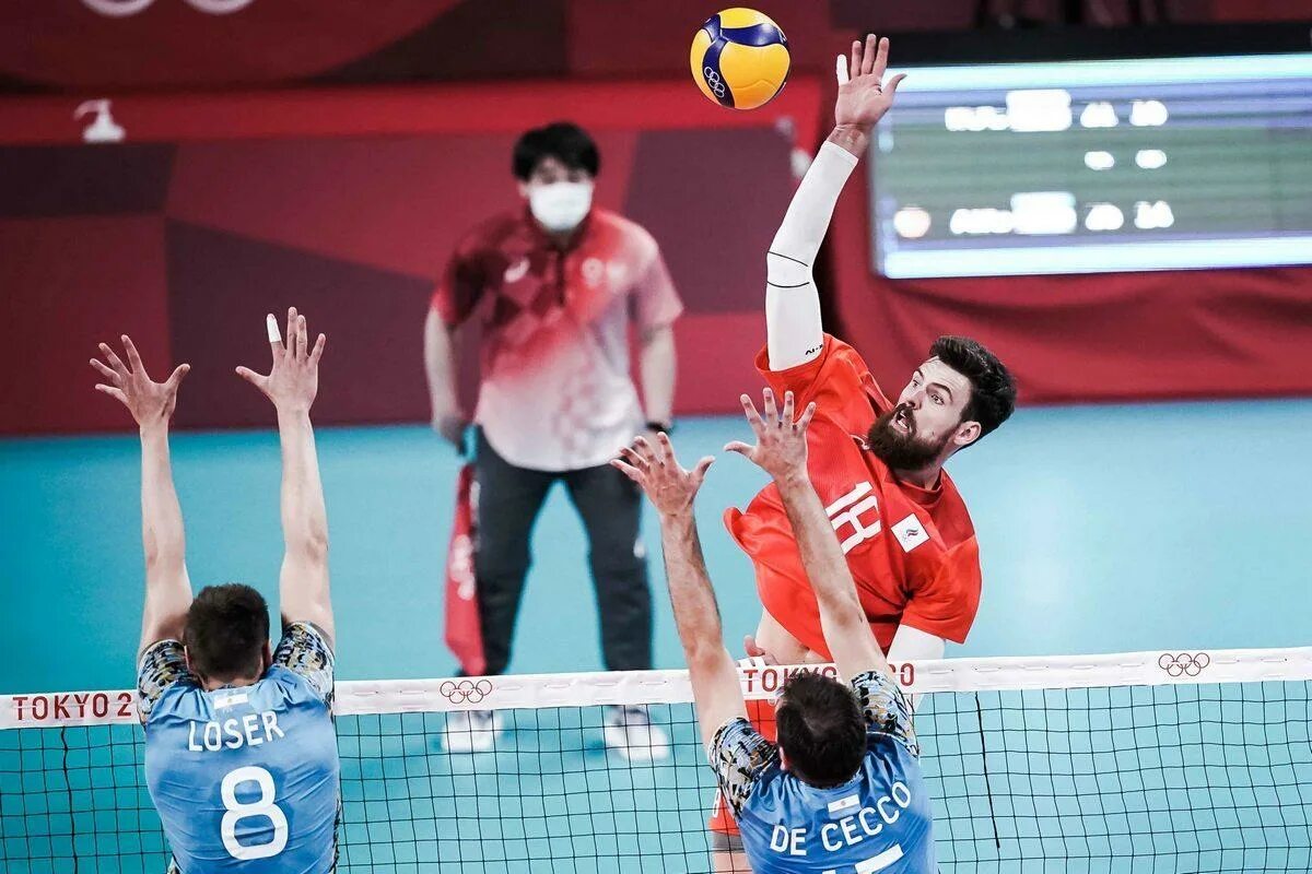 Егор клюка волейболист. Егор клюка волейбол олимпиада в токио. Егор клюка 2023. Егор клюка зенит спб. Егор клюка жена.