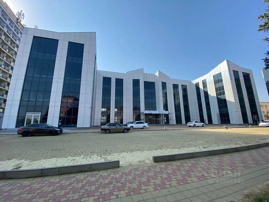 Большая садовая улица ростова-на-дону. Большая садовая улица (ростов-на-дону) 97 год. Бц легион большая ордынка. 2, москва. Большая покровская улица в нижнем новгороде.