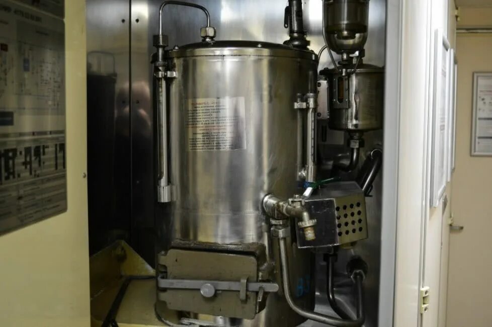 Вагоне вода. Схема водоснабжения некупейного вагона. Вагоне вода. Кипятильник титан вагонный. Водонагреватель титан вагонный.