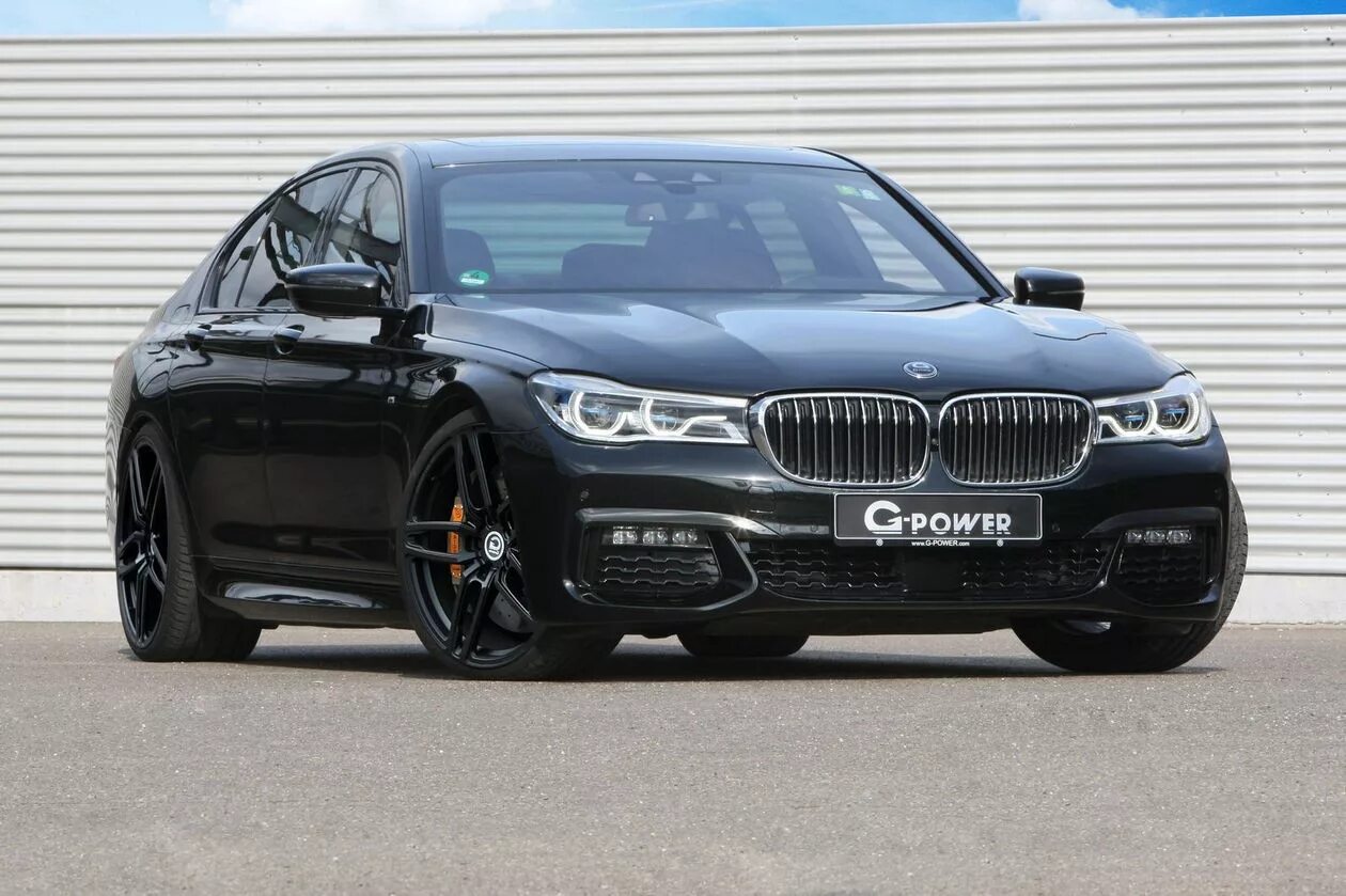 К377су198. 760 н. Bmw m760li 2016. Бмв 7 2020. 760 н.