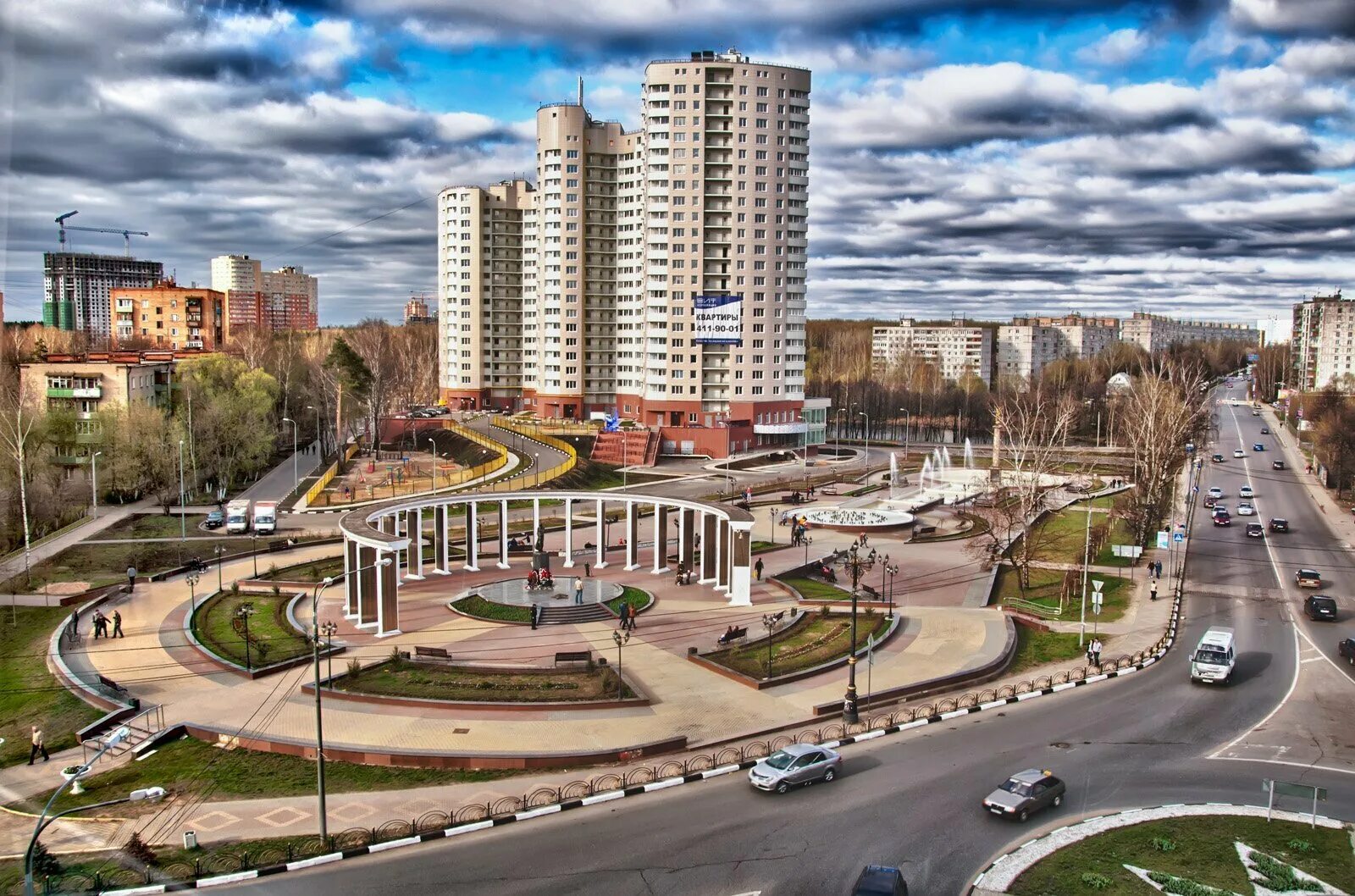 Большое пушкино. Екатерининский парк царское село. Большое пушкино. Город пушкин московская область. Речка серебрянка в пушкино.