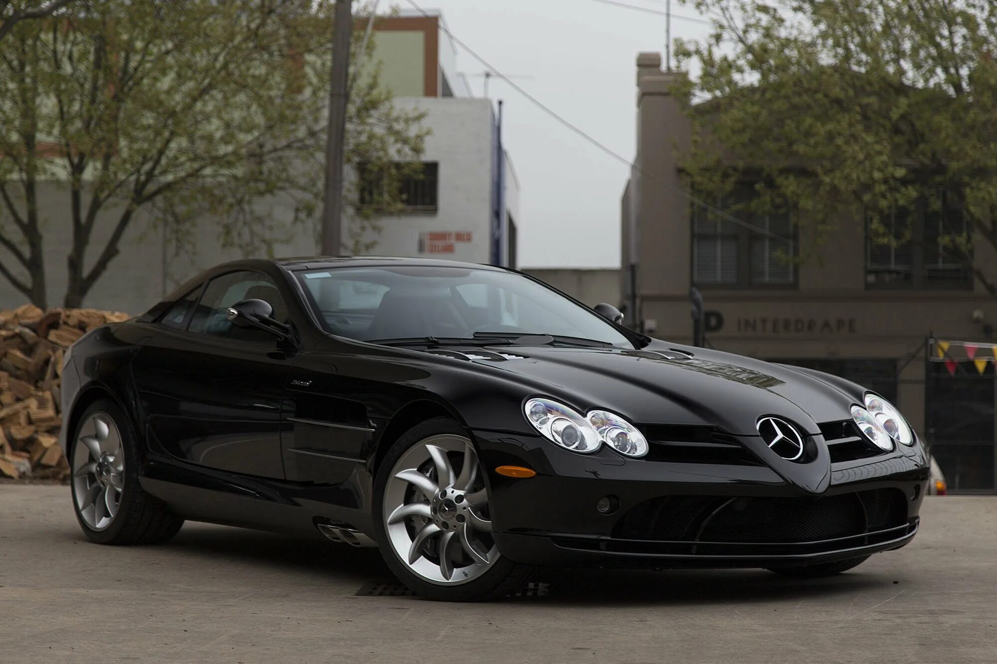 Mercedes maclaren. Mercedes-Benz SLR MCLAREN. Mercedes-Benz SLR MCLAREN черный. SLR MCLAREN 722. Mercedes-Benz SLR MCLAREN 2004.