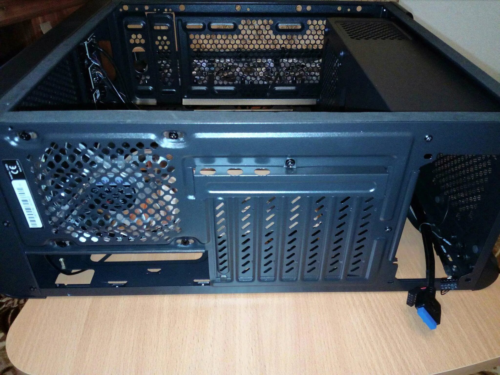 Zalman i6 обзор. Zalman i3. корпус залман i3. корпус zalman i3 window (без вентиляторов).
