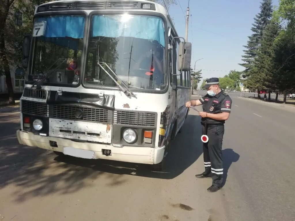 Автовокзал абакан черногорск. Черногорский автобус. автобус черногорск. автобус абакан черногорск. автовокзал черногорск фото.