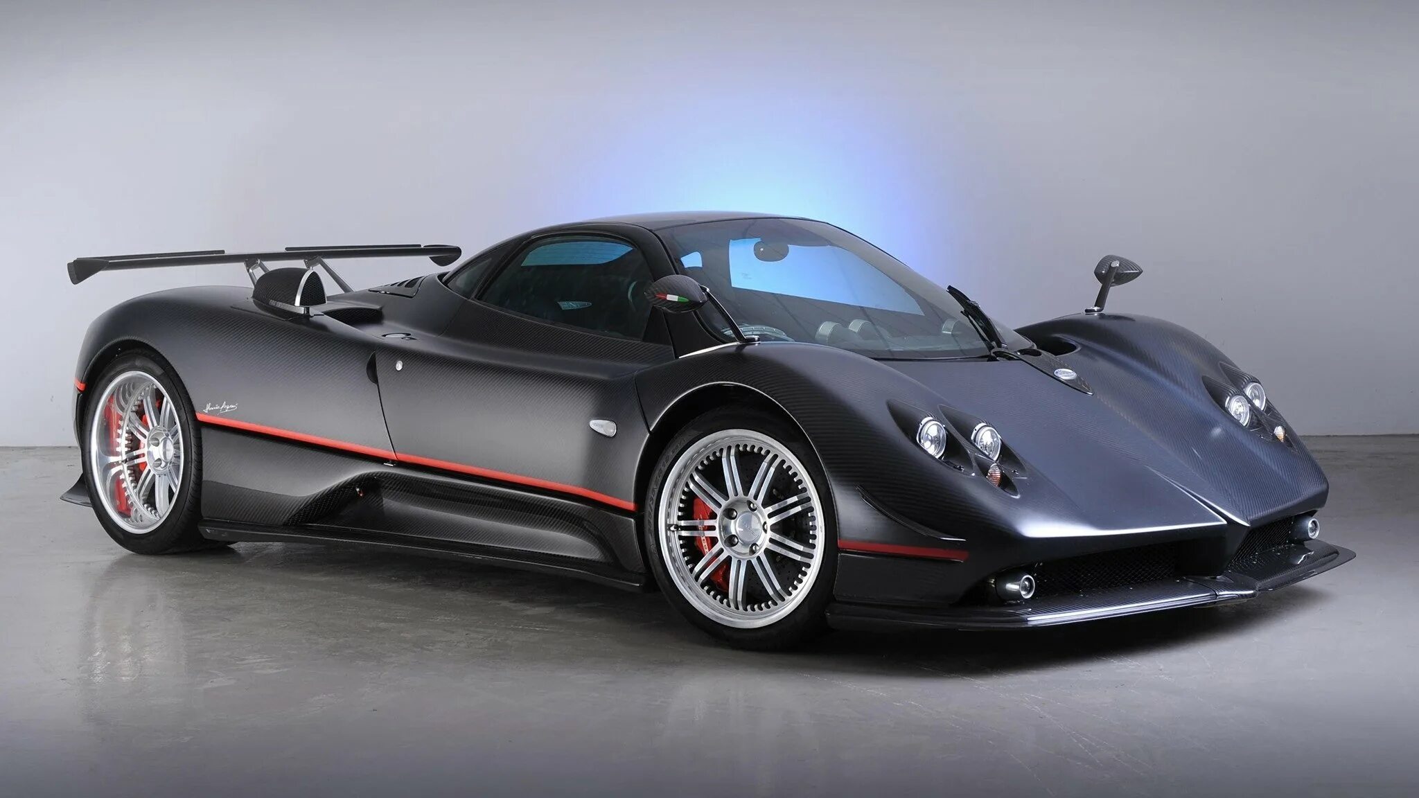 Скорость зонда. Спорткар Pagani Zonda. Пагани зонда с12 s. Суперкары Пагани зонда. Пагани зонда 1.