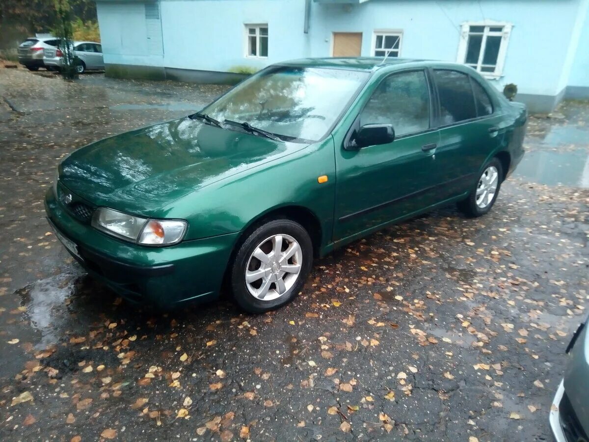 Ниссан Альмера n15 1999. Nissan Almera n15 зеленая. Ниссан Альмера н15 зеленый. Nissan Almera n 15 1999 года.