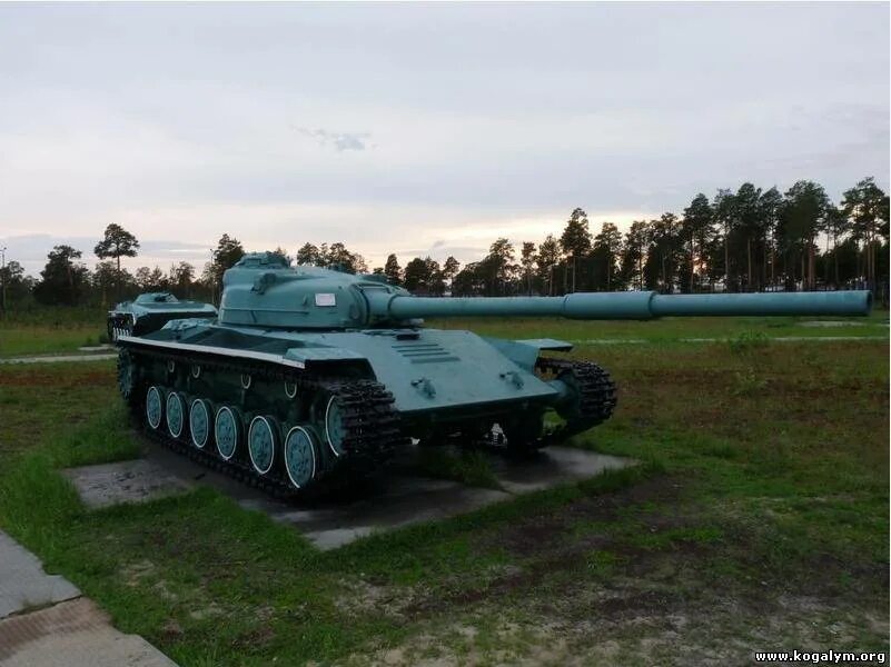 Парк военной техники Когалым. Парк военной техник Когалым. Музей военной техники Когалым. Парк военной техники Когалым фото. Техника когалым