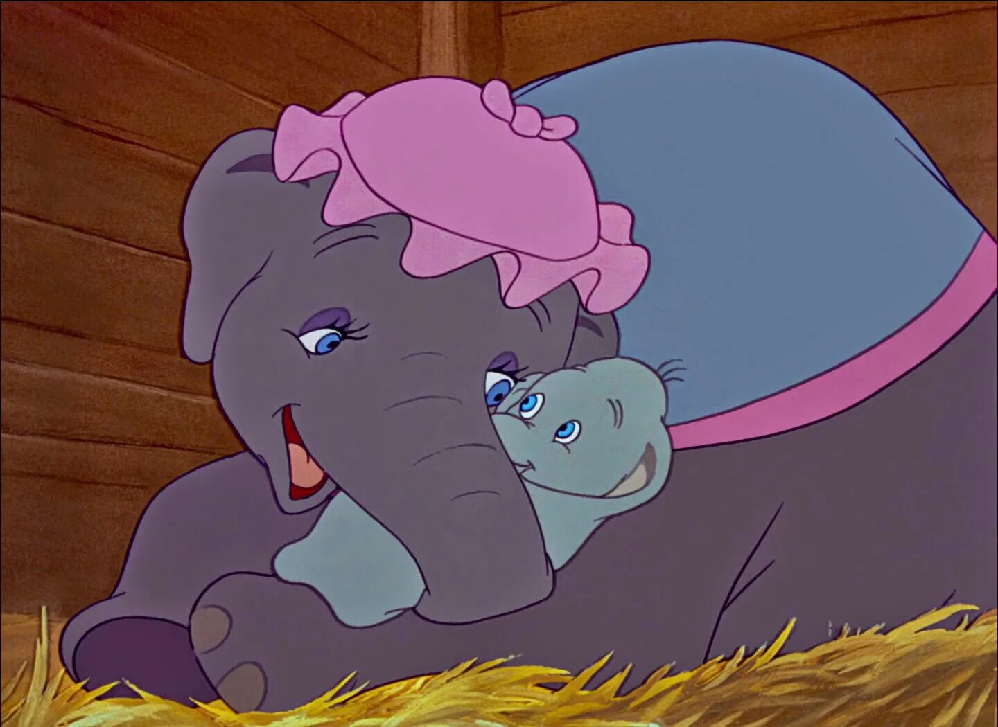 Миссис джамбо. Джамбо Дисней. Слоненок Дамбо с мамой.