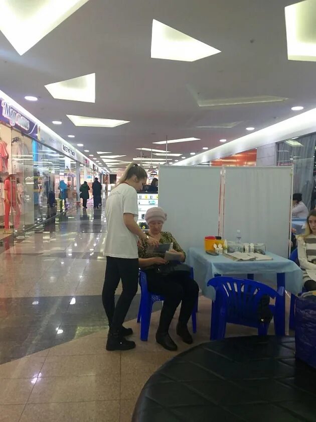 работа в арене барнаул