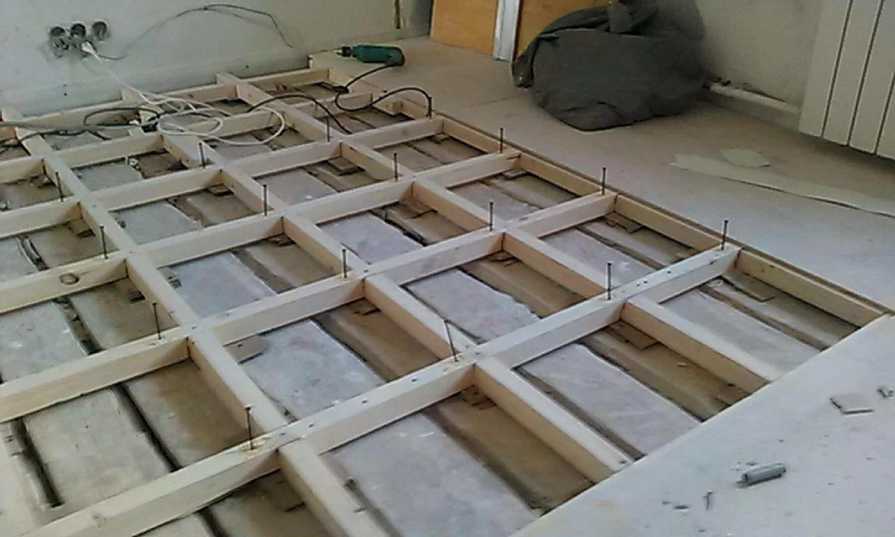 Формопласт для гипса. Полиуретановый пол. Отливка полов. Отливка полов. Тэпинг пол 205 пу.