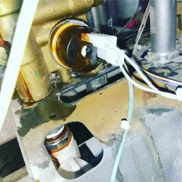 Котел бакси ошибка е05. Ошибка е02 на котле бакси. е02 котел baxi. ошибка на котле бакси e02. газовый котел baxi ошибка e02.
