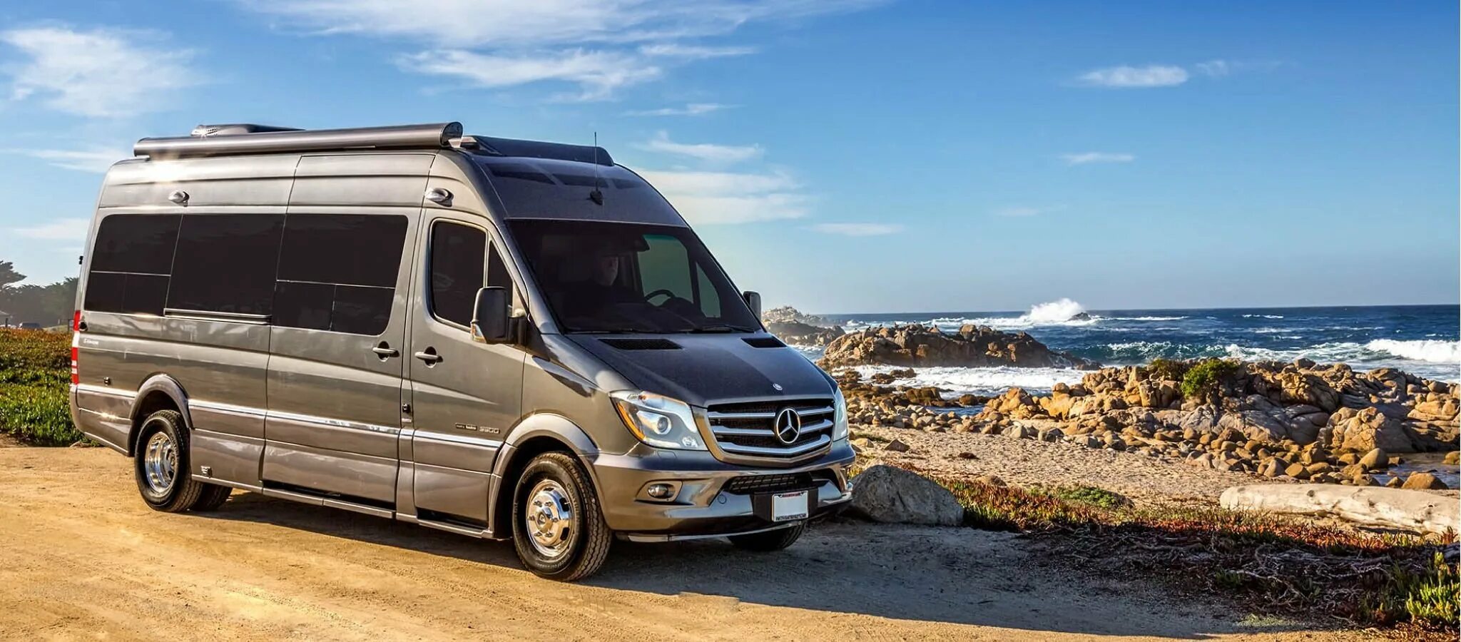 Купить мерседес туристический. Mercedes Sprinter. Мерседес Спринтер экскурсионный. Mercedes-Benz Sprinter Travel 55. Мерседес Спринтер 2022.