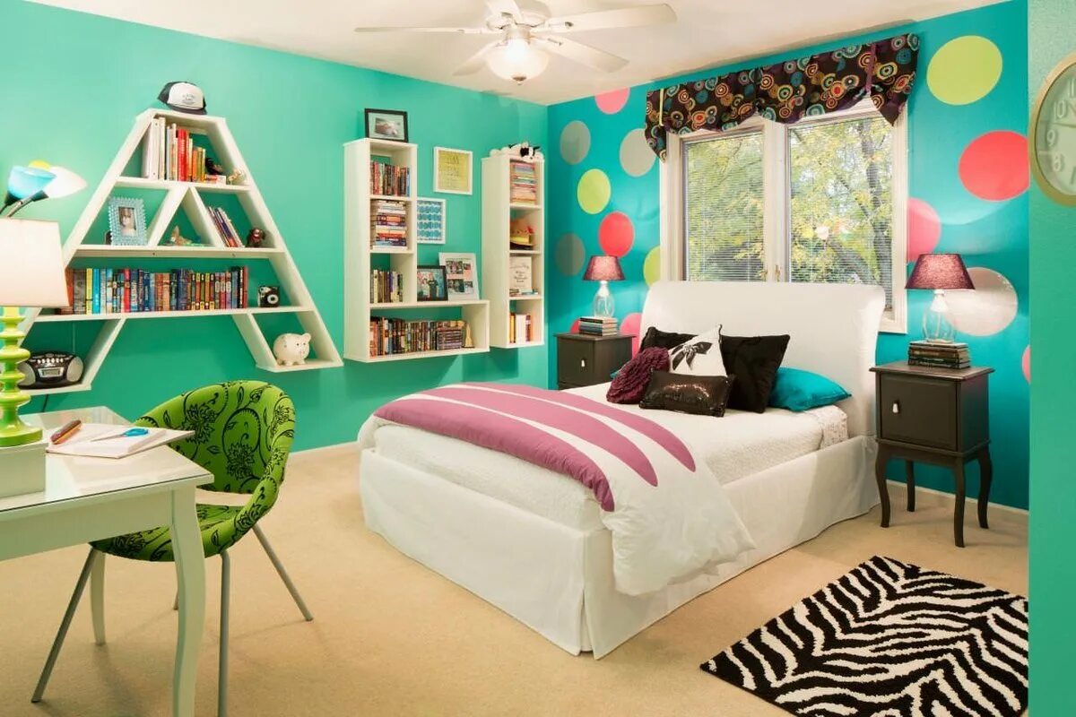 Розово зеленый мальчик. Комната в ярких тонах. Красивая комната для подростка. Яркая комната подростка. Яркие детские комнаты.
