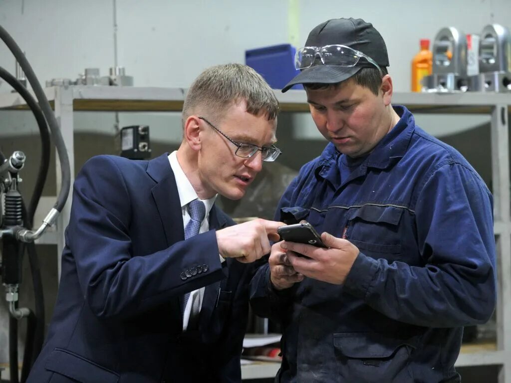Склад гидравлического оборудования. Нпо гидросистемы ижевск фото офиса. Нпо гидросистемы. Нпо гидросистемы ижевск. Нпо гидросистемы.