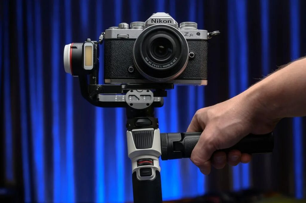 Zhiyun crane обзор. Zhiyun crane m3. zhiyun crane m3 tilt. zhiyun crane m3 balance. zhiyun crane-m3 iphone держатель.