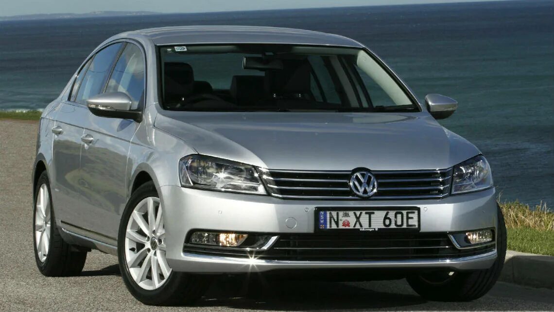 Фольксваген седан б у. VW Passat 2010. Volkswagen Пассат 2010. Фольксваген Пассат 2011. Фольксваген Пассат 67.