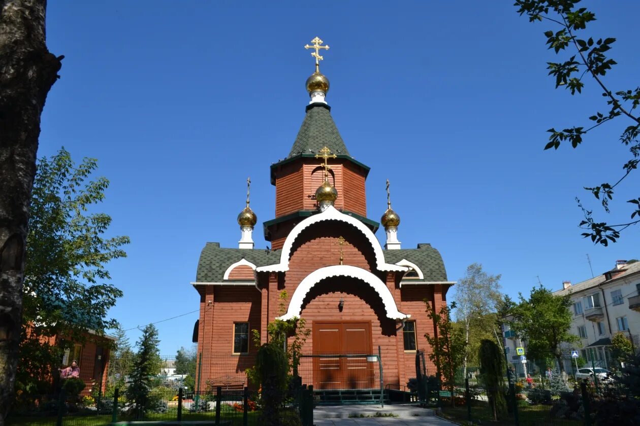 Погода приморский край кавалеровский. Церковь Кавалерово Приморский край. Поселок Кавалерово Приморский. Парк пгт Кавалерово. Парк в Кавалерово Приморский край.