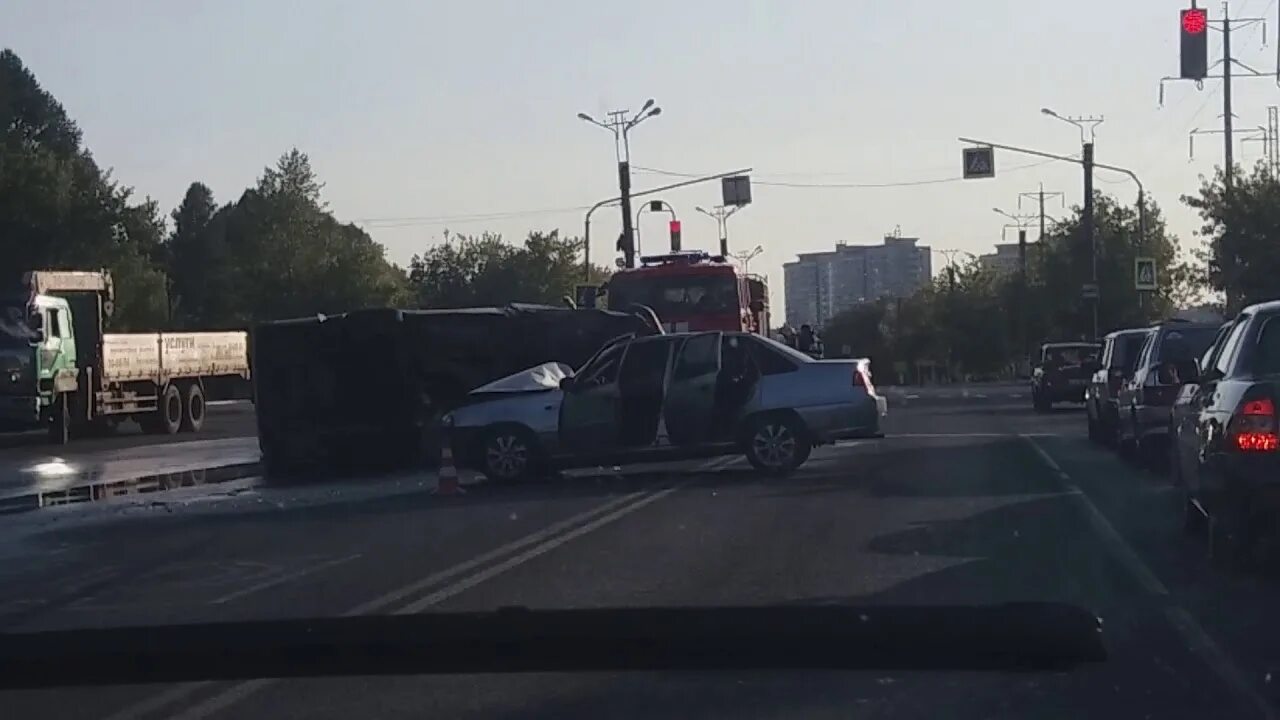 Что горит на химмаше сейчас саранск. Дтп на химмаше в саранске. дтп в саранске вчера химмаш.