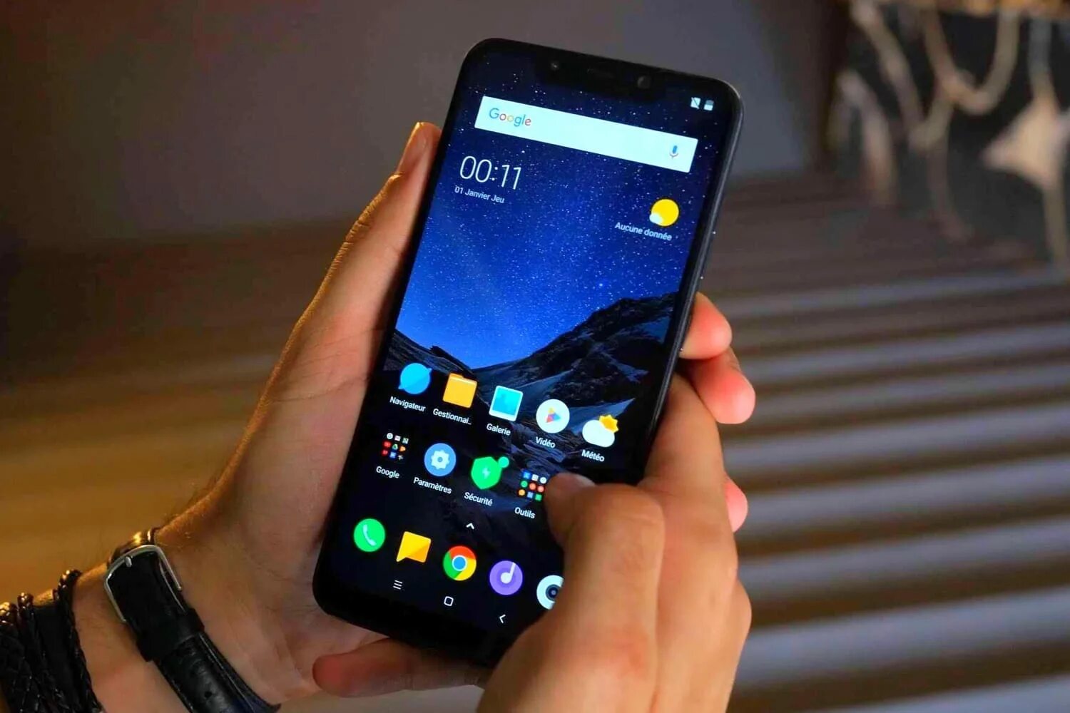 Флагман xiaomi. Сяоми флагман. смартфон xiaomi линейка флагманы. флагманы 2018 xiaomi. недорогие флагманские смартфоны.