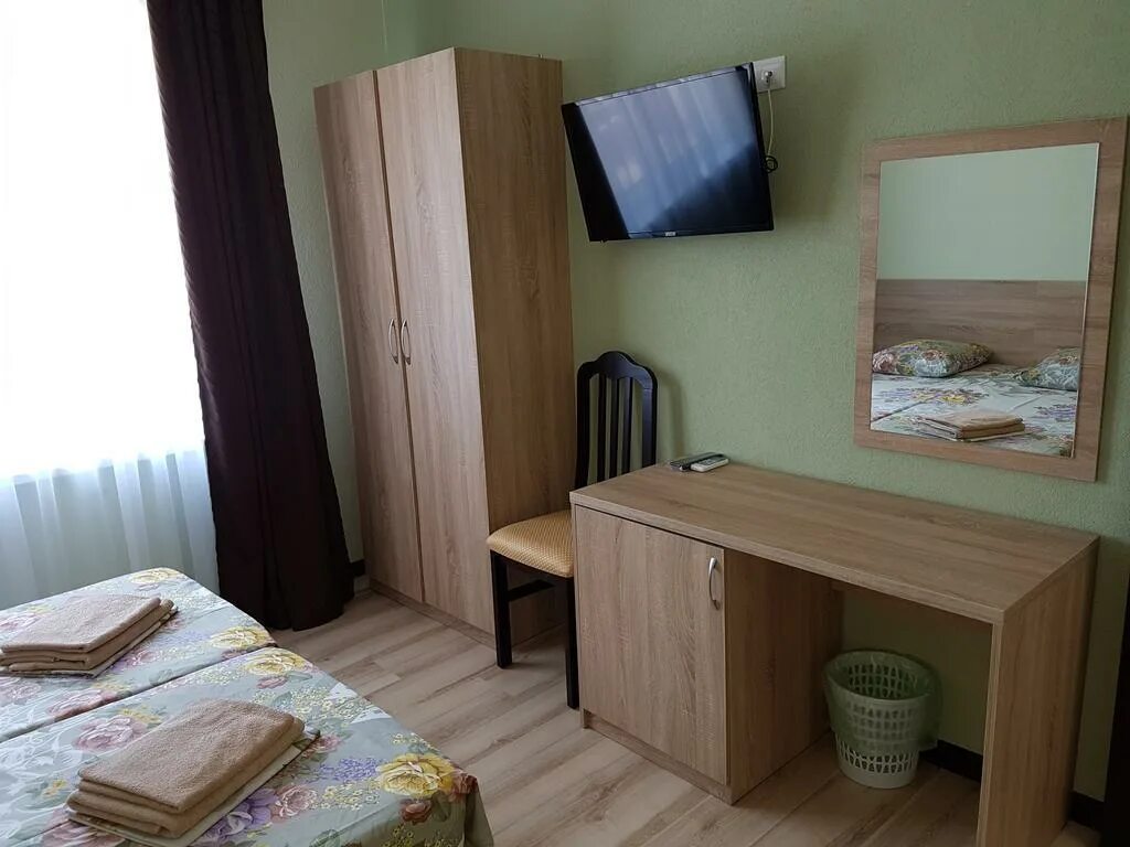 Кабардинка комнаты. Эко курорт юг кабардинка. Югория кабардинка. Кабардинка загадка гостевой дом. Кабардинка ул.