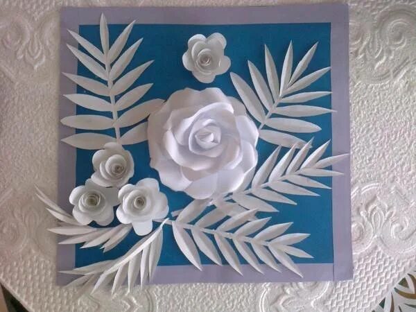 Бумага пластика цветов. Бумага пластика цветов. Цветочная композиция из бумагопластики. Изготовление объемных цветов. Бумагопластика цветы из бумаги.