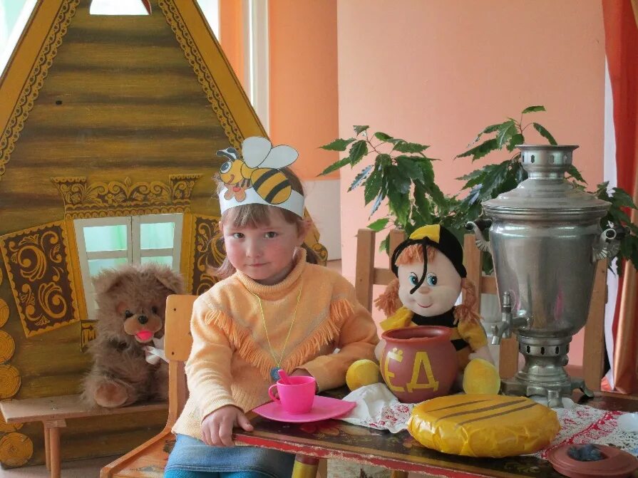 Медовый спас в детском саду для детей. Медовый спас в доу развлечение. медовый спас в доу в старшей группе. медовый спас развлечение для старшей группы в детском саду. развлечение медовый спас старшая группа.