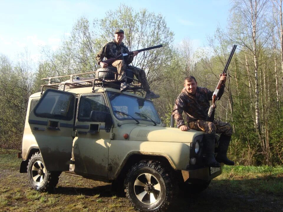 Магазин запчастей уазобаза. Уазобаза интернет магазин. Уаз на параде. Уазобаза интернет магазин. Уазобаза интернет магазин.