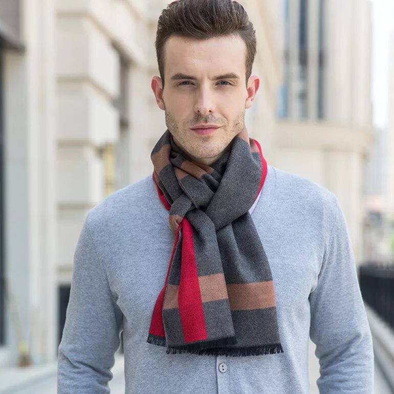 Узел аскот для шарфа. Как завязать шарф мужчине. Способы завязки мужского шарфа. Как завязывать шарф парню. Способы завязывания мужского шарфа.