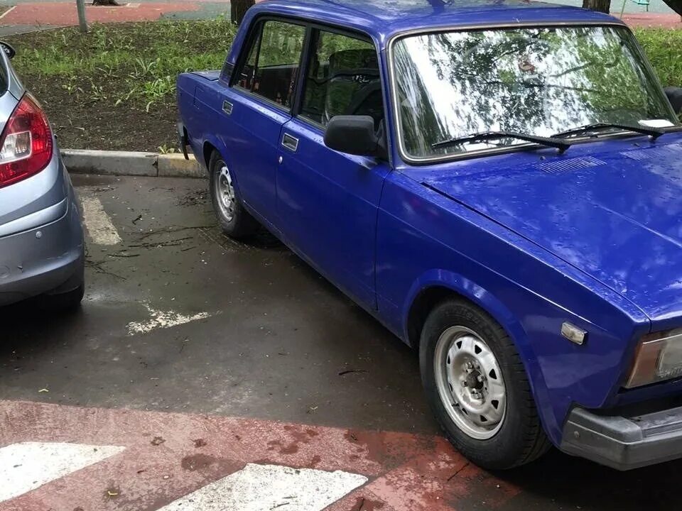 Ваз 2107 05. Ваз 2105 пурпурная. Экспортный ваз 21053-20. Ваз 2107. Какие уже продан 2107.