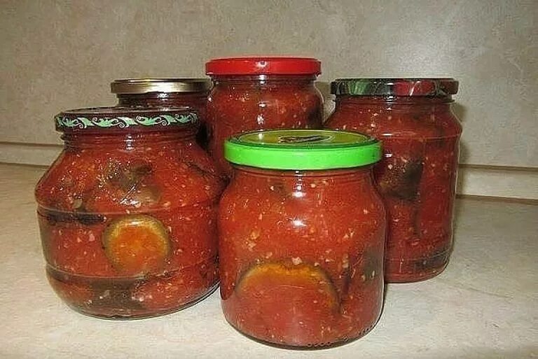 Баклажаны на зиму. Вкуснейшая баклажанная икра на зиму. Икра на закату с баклажан. Консервированные закуски. Баклажаны 2 кг помидоры 2 кг.