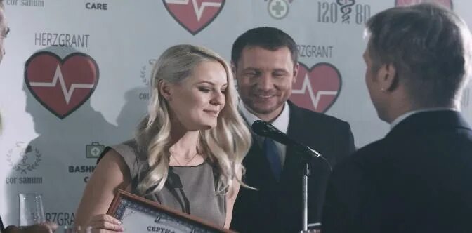 Блестящая карьера содержание. Константин стрельников. Miles franklin (my brilliant career). Дневник доктора зайцевой актеры. Блестящая карьера описание серий.