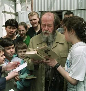Последний год живу